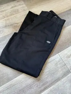 カジュアルパンツ