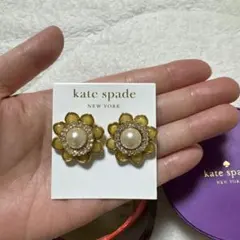 kate spade フラワーデザイン ピアス