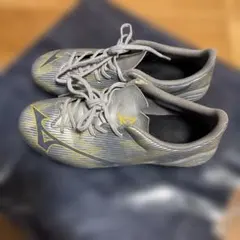 ミズノ　アルファ2セレクト　サッカースパイク 23.5センチ