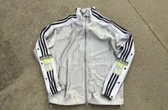 adidas トラックジャケット シルバー