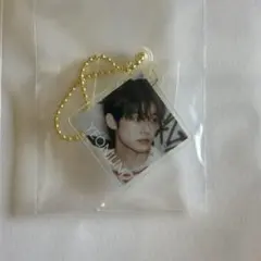 TXT ヨンジュン アクリル キーホルダー