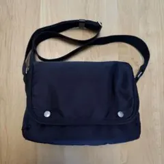 ARTISAN&ARTIST カメラバッグ ショルダー ブラック クッション付き