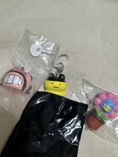 たまごっちめじるしアクセサリー　まめっち　えもふぃぐ！おやじっち　くさっち