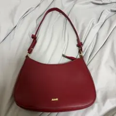レッド ショルダーバッグ