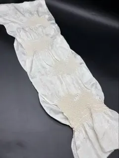 高級　正絹　帯揚げ　白　部分絞り　C26