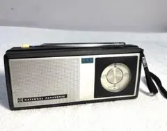 National R-201 AM/NSB1•2 ポータブルラジオ 電池付きのサムネイル