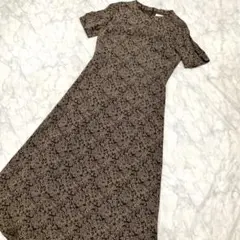 新品 SCAPA スキャパ 花柄 総柄 モノクロ フラワー ロングワンピース 新品 SCAPA スキャパ 花柄 総柄 モノクロ フラワー ロングワンピース