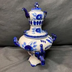 激レア品 ロシアの伝統工芸品 グジェリ焼き ティーポット - メルカリ