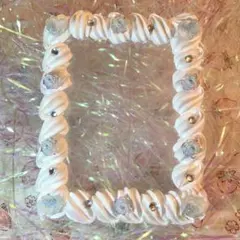 ホイップデコ 水色 赤 バラ 硬質トレカケース B8