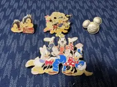 ディズニーピンバッジ 4点セット