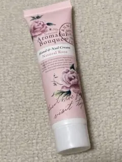 Aromaful Bouquet Hand & Nail Cream 30gのサムネイル