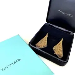 Item thumbnail for item c4b09913-02f5-4565-a6e1-b568d7ebf4d4