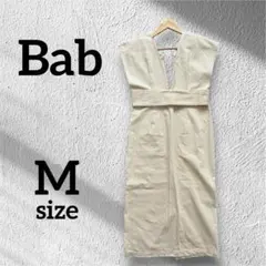 Bab アイボリー　ジャンパー ワンピース　リボン付き　ジャンスカ　M デニム