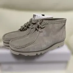 Clarks Originals Wallabee Boot グレー クラークスのサムネイル