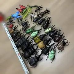 昆虫フィギュア　カブトムシ　クワガタムシ　34体セット　まとめ売り