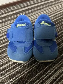 アシックス　キッズシューズ