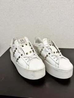 VALENTINO Rockstud Untitled スニーカーのサムネイル