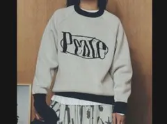 【新品未使用】peate ブラックトレーナー 2025年最新】peate スウェットの人気アイテム - メルカリ