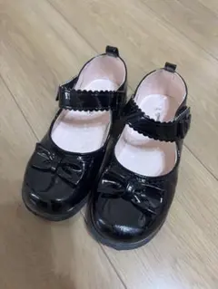 フォーマルシューズ　19センチ　黒　リボン付き