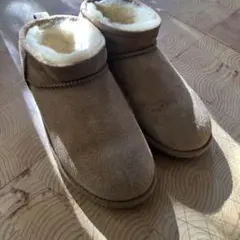 ムートンブーツ　23cm