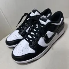 Nike ブラック/ホワイト スニーカー
