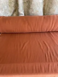 シルク風ソフト生地　キュプラ/レーヨンツイル　エンジ色　ストーンウォッシュ加工