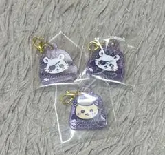 ちいかわ　てんしあくま　ミニラメアクリルチャーム