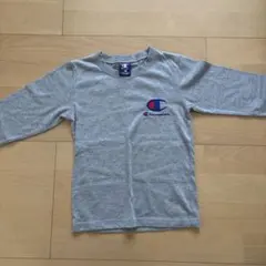 Champion 長袖カットソー 130サイズ グレー
