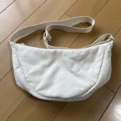 ユニクロホワイト コーデュロイ ショルダーバッグ