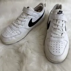 NIKE コート バーロウ LOW 22cm ホワイト ブラック ナイキのサムネイル