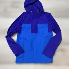 adidas フード付きマウンテンパーカー