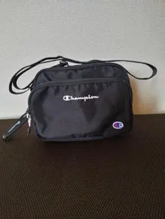 Champion ブラック ショルダーバッグ