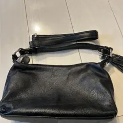 Azame 黒いレザーバッグ フリンジ付き美品