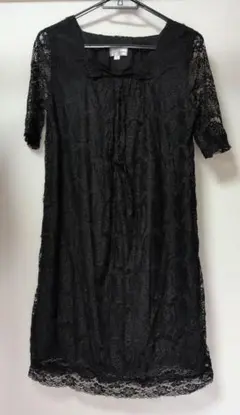 【美品】Sweet　Mommyマタニティー　ブラックレースワンピースのサムネイル