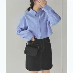 即日発送 titivate クロップド丈 ストライプシャツ　ブルー　SP 美品のサムネイル