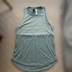 adidas ヨガウェア タンク トップ ライトグリーンのサムネイル