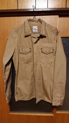 ユニフォームエクスペリメント スタッズシャツ サイズ２ ベージュ