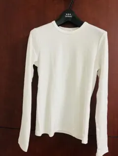 ユニクロ　ソフトリブクルーネックT/長袖