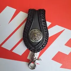 レザー編み込みデザインキーホルダー
