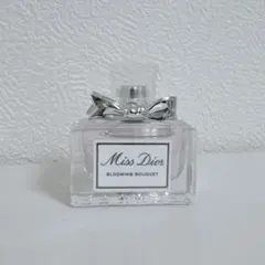 ミスディオール　ブルーミングブーケ　ミニ香水 5ml