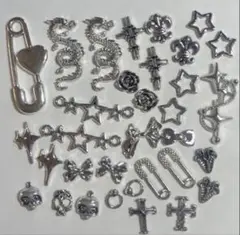 No.731 ネイルパーツ　デコパーツ　まとめ売り　アソート