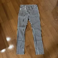 スキニーパンツ　ローリーズファーム　S