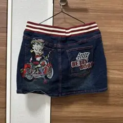 ベティー刺繍デニムミニスカート