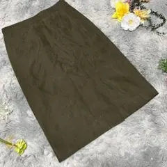 NATURAL BEAUTY BASIC スリットタイトスカート　(M)