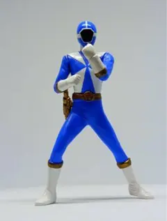 【BANDAI】救急戦隊ゴーゴーファイブHGシリーズ•ゴーブルー