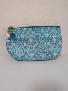 ハンドメイド　リバティ　ポーチ