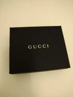 GUCCI ギフトボックス 黒