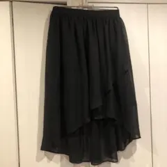 ハニーズ　黒 シフォン アシンメトリースカート