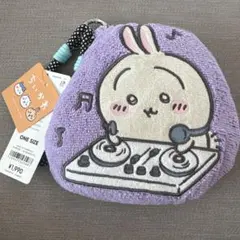 ちいかわ　うさぎ　ポーチ　GUのサムネイル