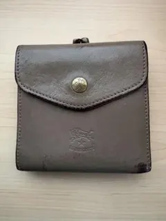 IL BISONTE 二つ折り財布 がま口